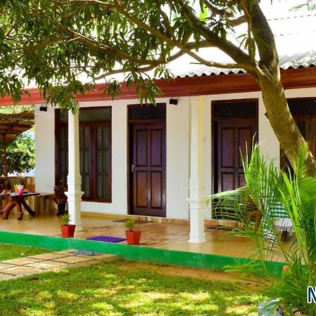 Niduwari Lake Homestay Dambulla Bagian luar foto