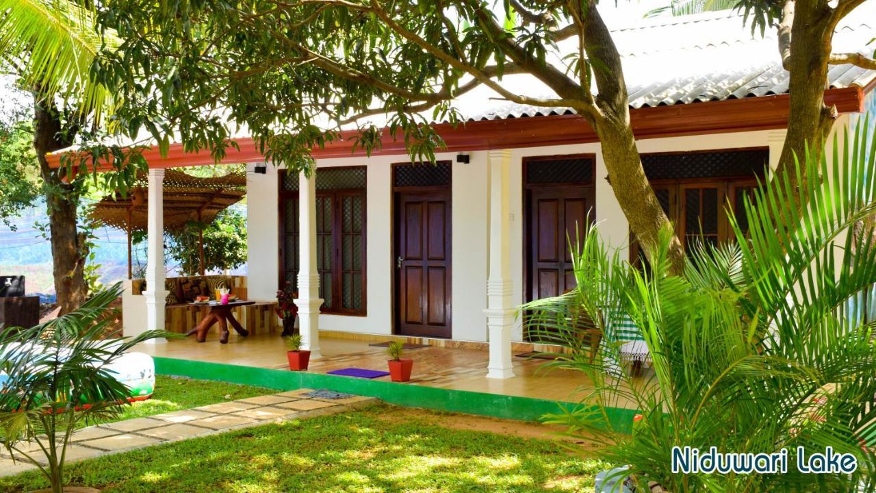 Niduwari Lake Homestay Dambulla Bagian luar foto